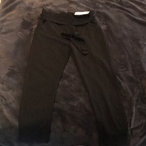 These adorable Boohoo Black Tie Twist Trouser pants Size10